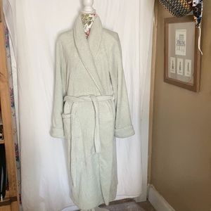 Jasmine Rose plush robe